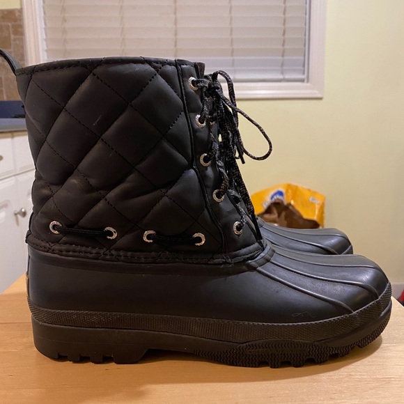 Sperry Quilted boots - Picture 2 of 8